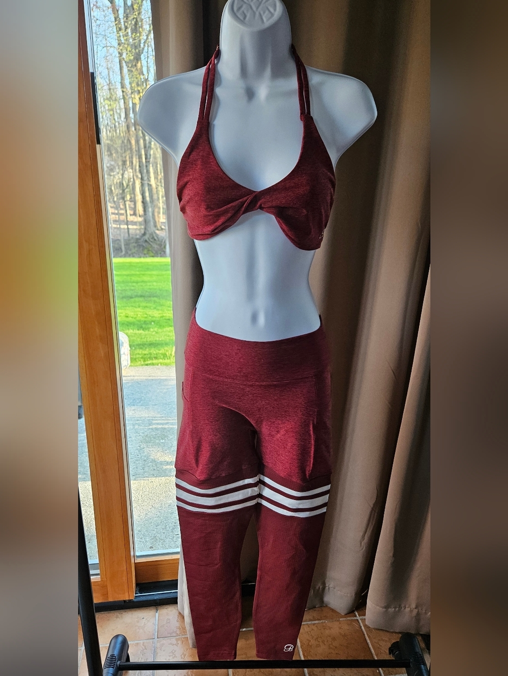 Bombshell Sportswear Dragonfly Bra + Matching Pants Set - Picture 2 of 13